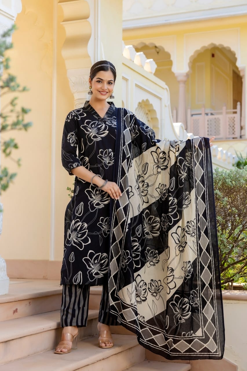 Blue flower printed suit