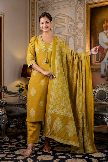Yellow straight suit