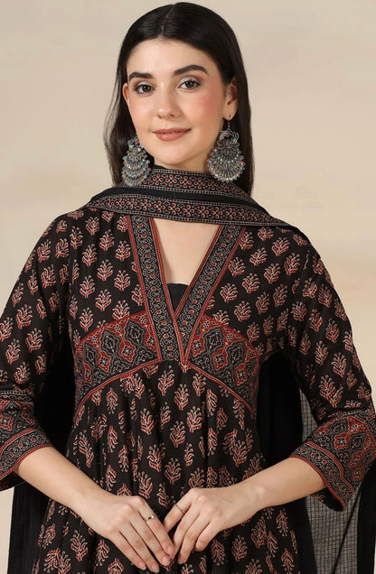 Adishaa  black Anaarkali Suit